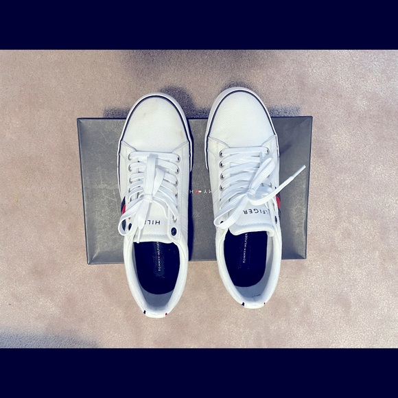 White Tommy Hilfiger flag sneakers - Picture 7 of 7